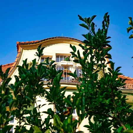 An Der Schlossfahre - Ferienwohnung Forster **** ドレスデン
